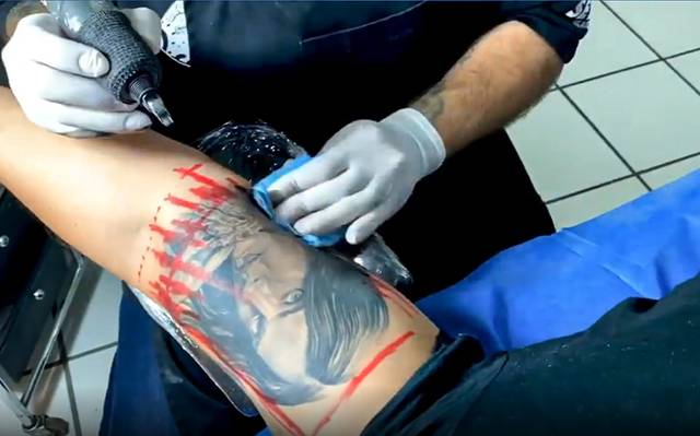 video Lupillo Rivera se tapa tatuaje de la cara de Belinda tras compromiso  con Christian Nodal - El Heraldo de Juárez | Noticias Locales, Policiacas,  sobre México, Chiahuahua y el Mundo